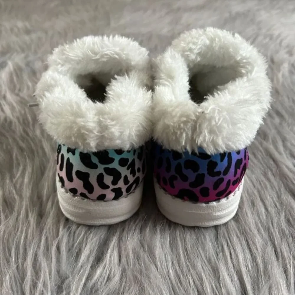 Rainbow Leopard Print Shoes Little Girl Size 31 Multicolored Slip On Lightweight